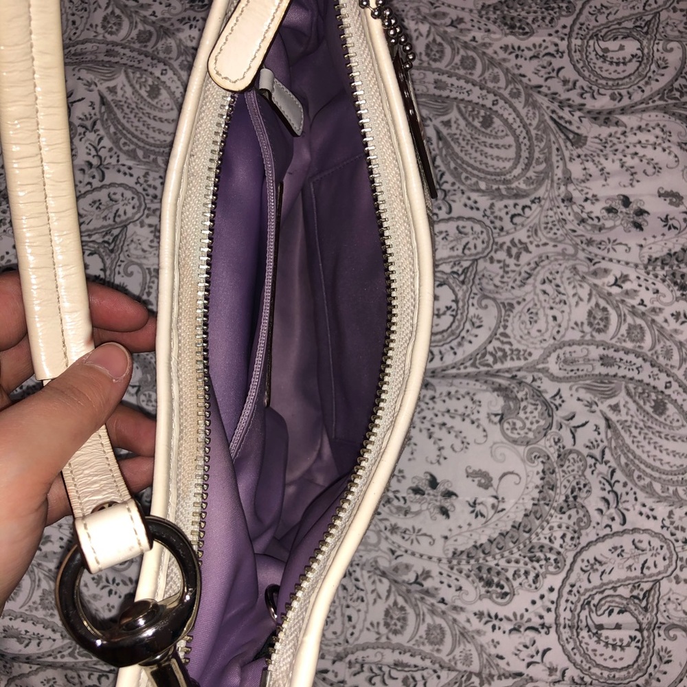 Purse - Picture 3 of 5